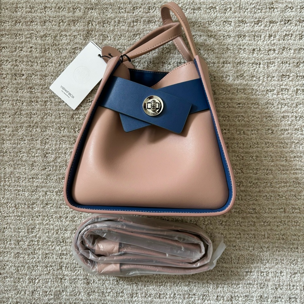 Structured contrast tote with crossbody strap